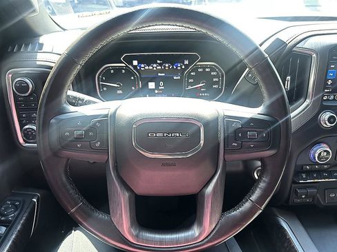 Used 2020 GMC Sierra 2500 Denali w/ Denali Ultimate Package AWD/4WD image 14