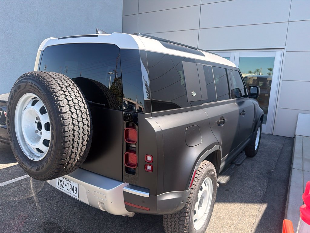 Used 2024 Land Rover Defender 110 S AWD/4WD image 5