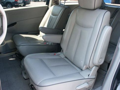 Used 2013 Nissan Quest SV w/ Leather Pkg FWD image 7