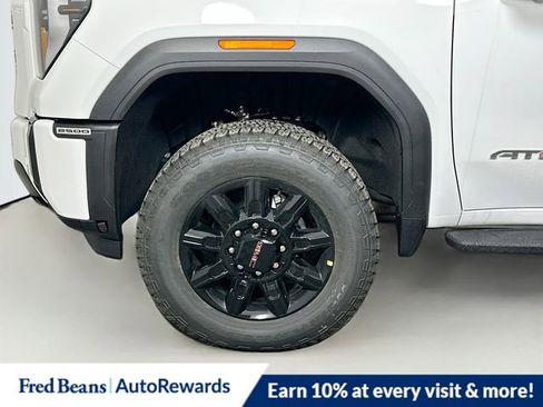 New 2026 GMC Sierra 2500 AT4 w/ AT4 Premium Plus Package image 21