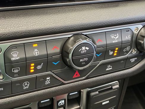 New 2025 Jeep Wrangler Unlimited Sport AWD/4WD image 18