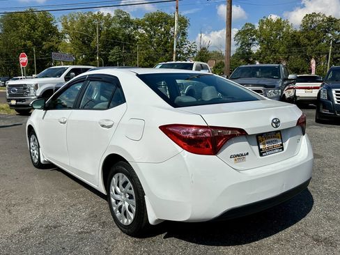Used 2019 Toyota Corolla LE image 4