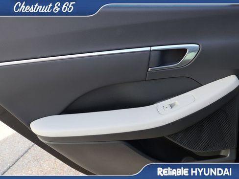 Certified 2023 Hyundai Sonata SEL FWD image 16