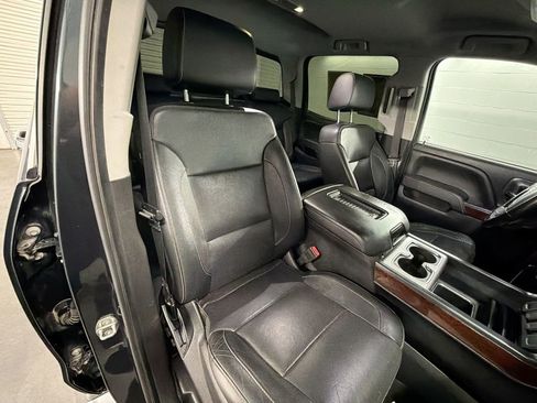 Used 2018 GMC Sierra 1500 SLT AWD/4WD image 25