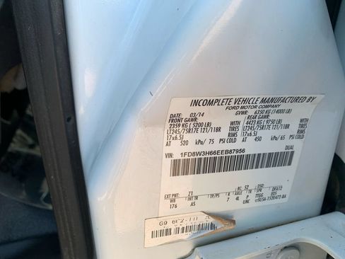 Used 2014 Ford F350 XL w/ Power Equipment Group AWD/4WD image 29