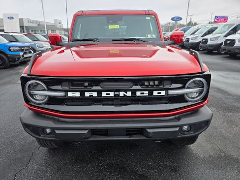 Used 2022 Ford Bronco Outer Banks image 8
