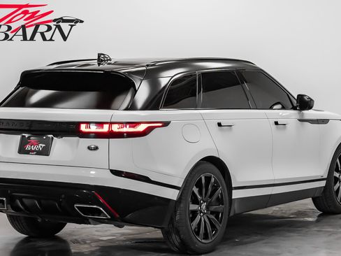 Used 2018 Land Rover Range Rover Velar R-Dynamic HSE image 5