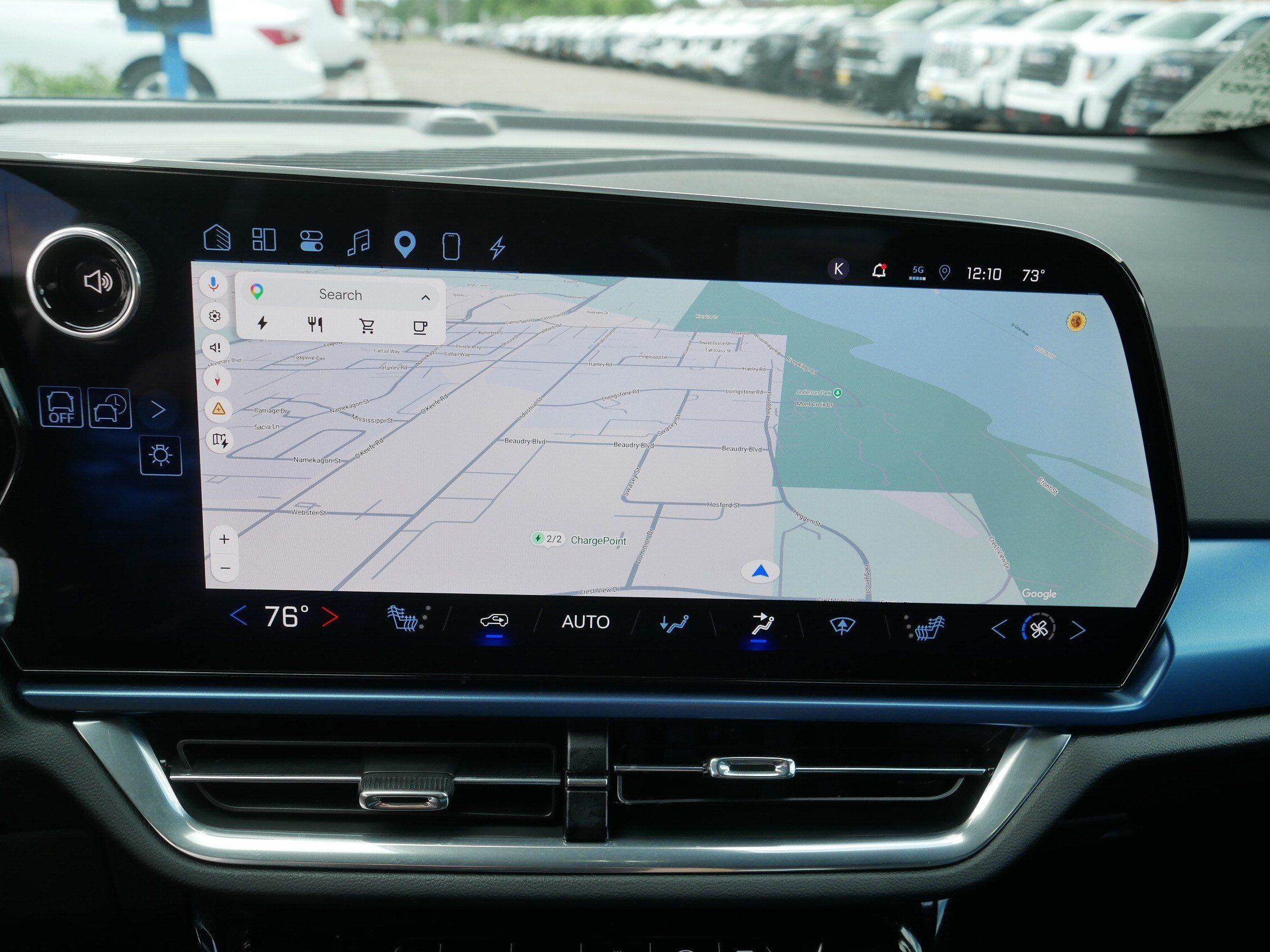 Used 2024 Chevrolet Equinox EV LT w/ LPO, All-Weather Mat Package FWD image 30