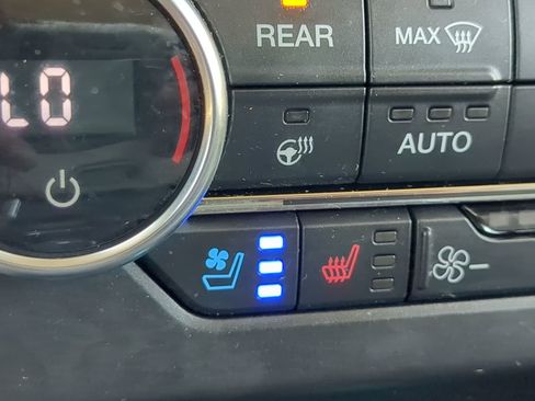 Certified 2019 Ford Expedition Max Limited image 21