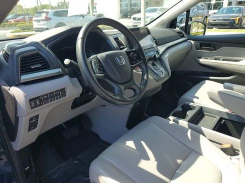 Used 2019 Honda Odyssey Touring image 14