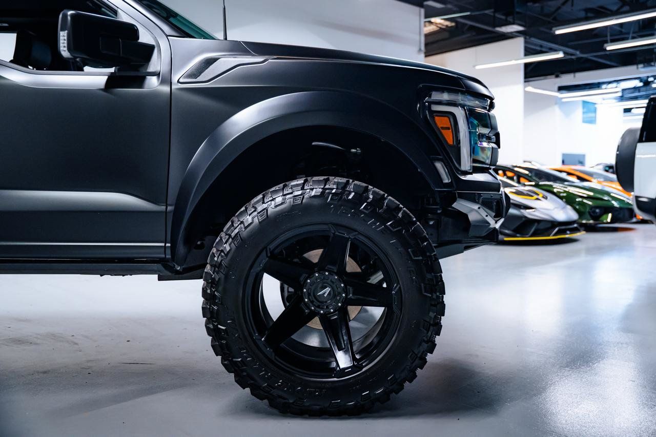 Used 2025 Ford F150 Raptor w/ Equipment Group 803A Raptor R AWD/4WD image 11