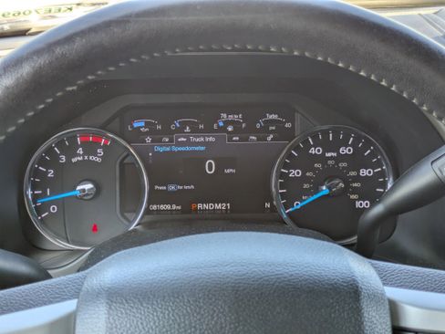 Used 2019 Ford F250 Lariat w/ Lariat Ultimate Package image 19