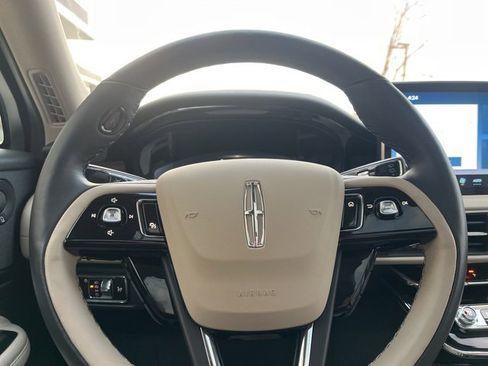 Used 2025 Lincoln Corsair Grand Touring w/ Equipment Group 302A image 26