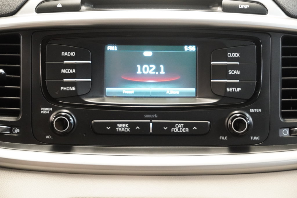 Used 2018 Kia Sorento LX AWD/4WD image 20