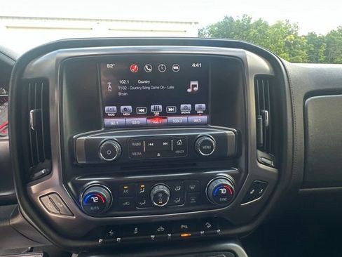 Used 2016 GMC Sierra 1500 SLT w/ All-Terrain Package AWD/4WD image 16