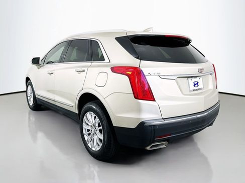 Used 2017 Cadillac XT5 FWD image 7