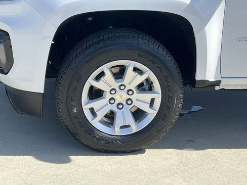 Used 2022 Chevrolet Colorado LT w/ Fleet Safety Package image 30