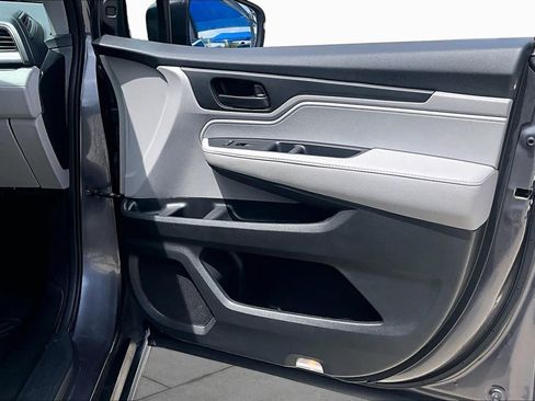 Used 2019 Honda Odyssey EX-L image 22