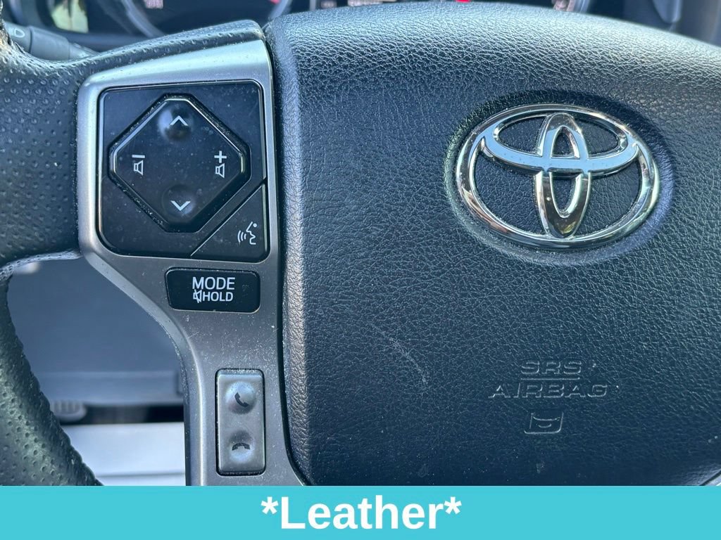 Used 2022 Toyota 4Runner Limited AWD/4WD image 23
