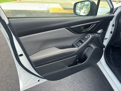 Used 2021 Subaru Crosstrek 2.5i Sport w/ Moonroof Package image 6