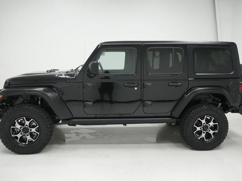 Used 2021 Jeep Wrangler Unlimited Sport AWD/4WD image 7