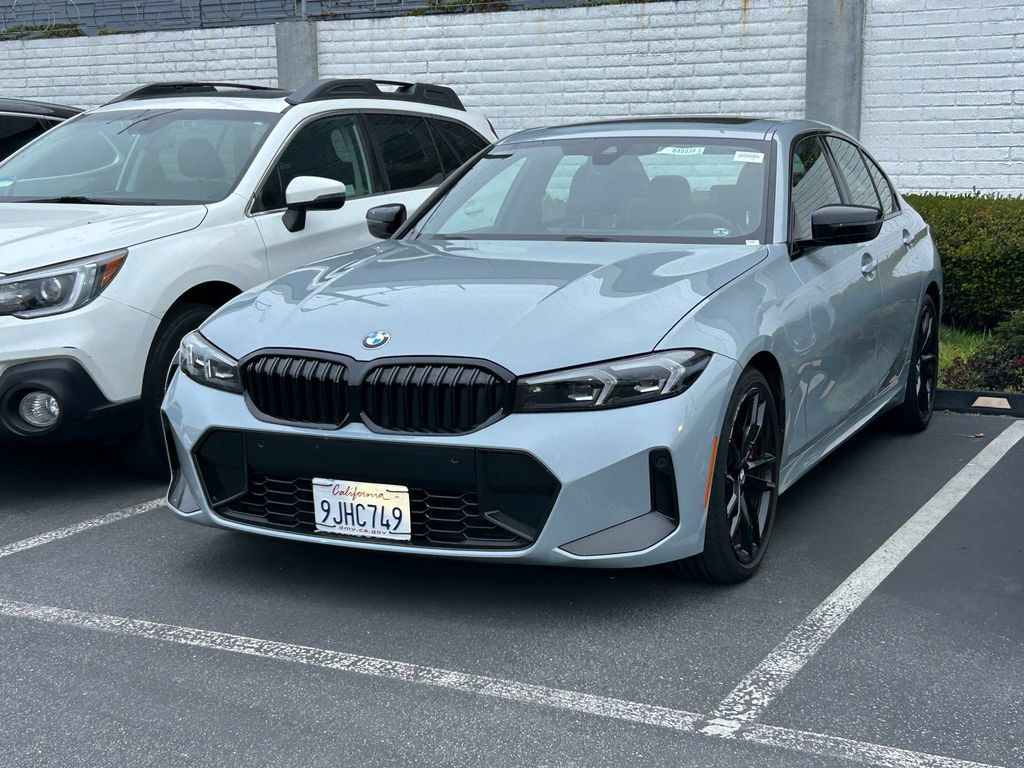 Used 2023 BMW 330i Sedan w/ M Sport Package RWD image 2