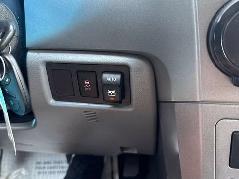 Used 2014 Toyota Sequoia Platinum RWD image 35