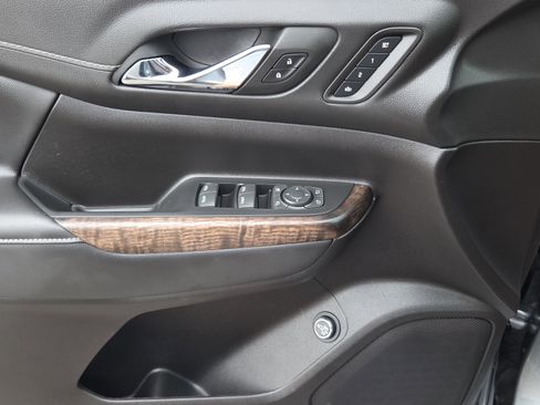 Used 2023 GMC Acadia Denali w/ Denali Ultimate Package image 12