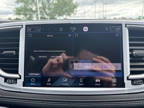 New 2027 Chrysler Pacifica Select AWD/4WD image 36