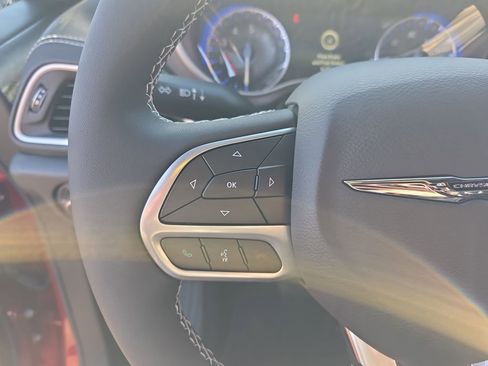 New 2026 Chrysler Pacifica Select image 19