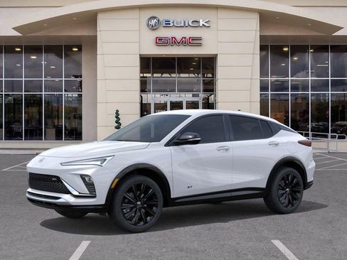 New 2026 Buick Envista Sport Touring image 2