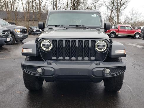 Used 2021 Jeep Wrangler Unlimited Sport image 2