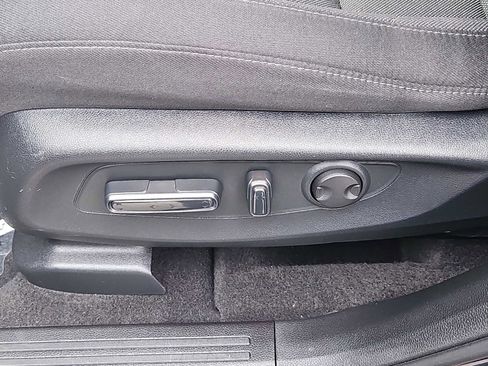 Certified 2024 Honda CR-V EX image 20