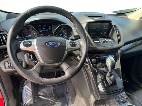 Used 2015 Ford Escape Titanium w/ Equipment Group 301A AWD/4WD image 12