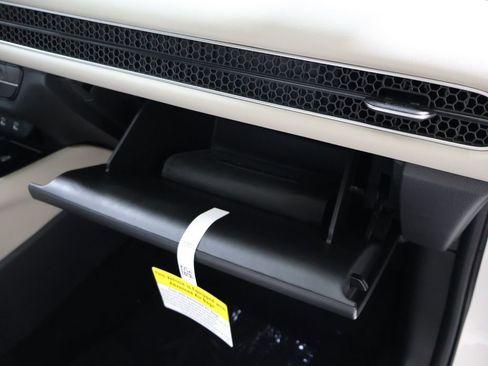 New 2026 Honda HR-V EX-L image 23