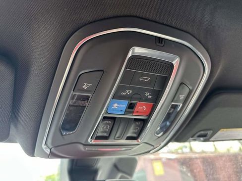 Used 2023 Jeep Grand Cherokee L Laredo AWD/4WD image 30