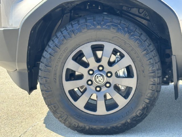 Used 2025 Toyota Land Cruiser w/ Premium Package AWD/4WD image 9