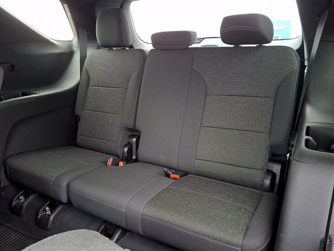 New 2026 Chevrolet Traverse LT w/ LPO, Floor Liner Package FWD image 7