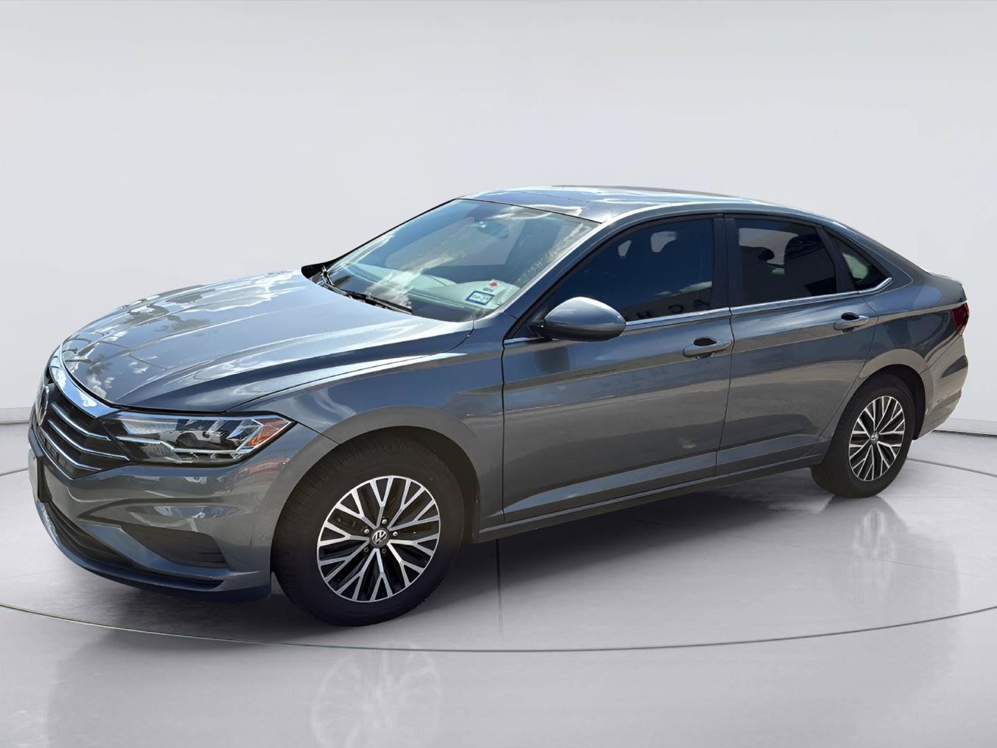 Used 2021 Volkswagen Jetta SE FWD image 1