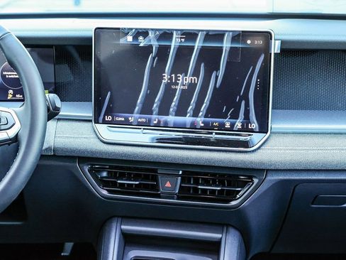 New 2026 Volkswagen Tiguan S image 21