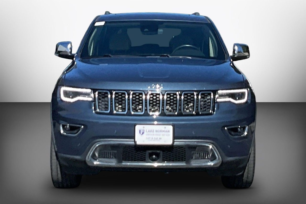 Used 2020 Jeep Grand Cherokee Limited w/ Trailer Tow Group IV AWD/4WD image 3