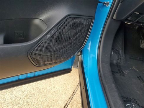 Used 2019 Toyota RAV4 LE image 21