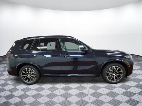 Used 2026 BMW X5 xDrive40i w/ Executive Package image 7