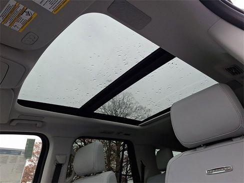 New 2025 Ford Expedition Platinum w/ Driver's Package image 10