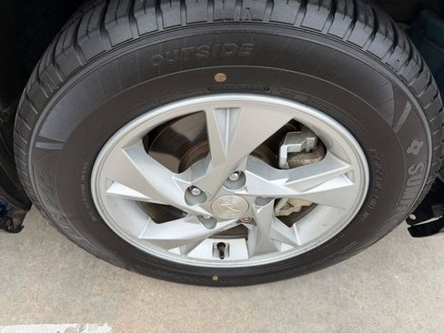 Used 2023 Hyundai Elantra SE FWD image 36
