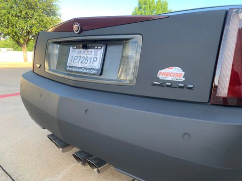 Used 2006 Cadillac XLR V image 6