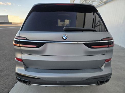 Used 2023 BMW X7 M60i image 18