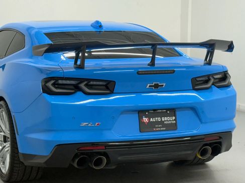 Used 2022 Chevrolet Camaro ZL1 image 37