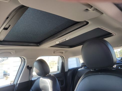 Used 2022 MINI Cooper Countryman image 16