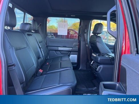 Certified 2022 Ford F150 Lariat w/ Equipment Group 502A High image 21